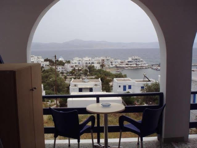Hotel Katerina ปิโซ ลิวาดิ ภายนอก รูปภาพ